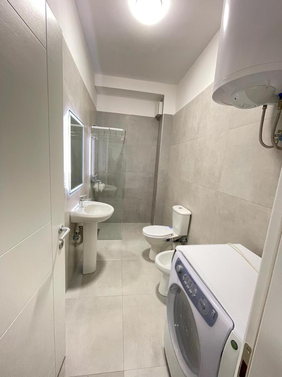 Tirana As Apartment 3 City Center מראה חיצוני תמונה